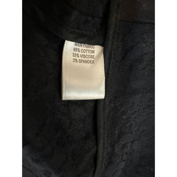 St John Embossed Textured Blazer Jacket Zip Front 1/2 Sleeve Pockets Black Sz 10 - Picture 14 of 15